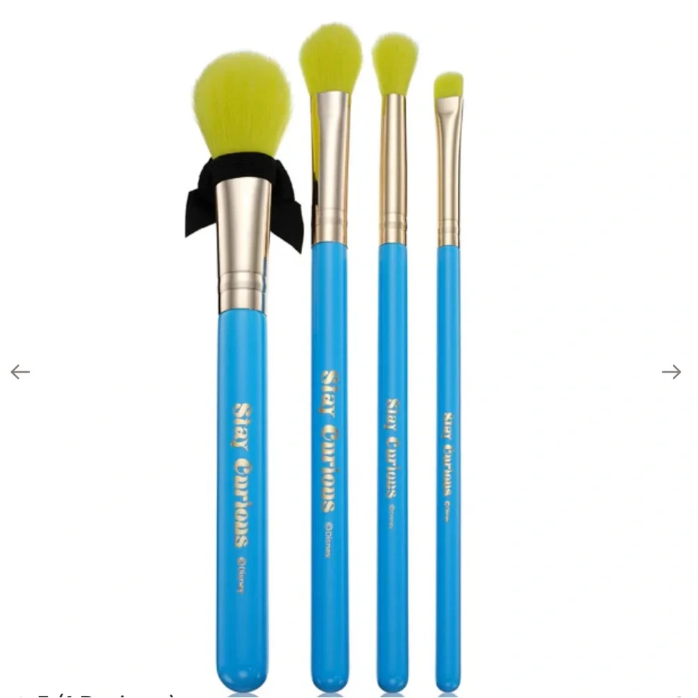 Disney Alice in Wonderland Spectrum Brush Set